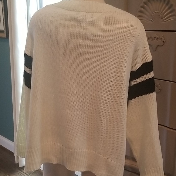 POL varsity sweater - Picture 6 of 11